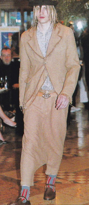 COMME DES GARÇONS