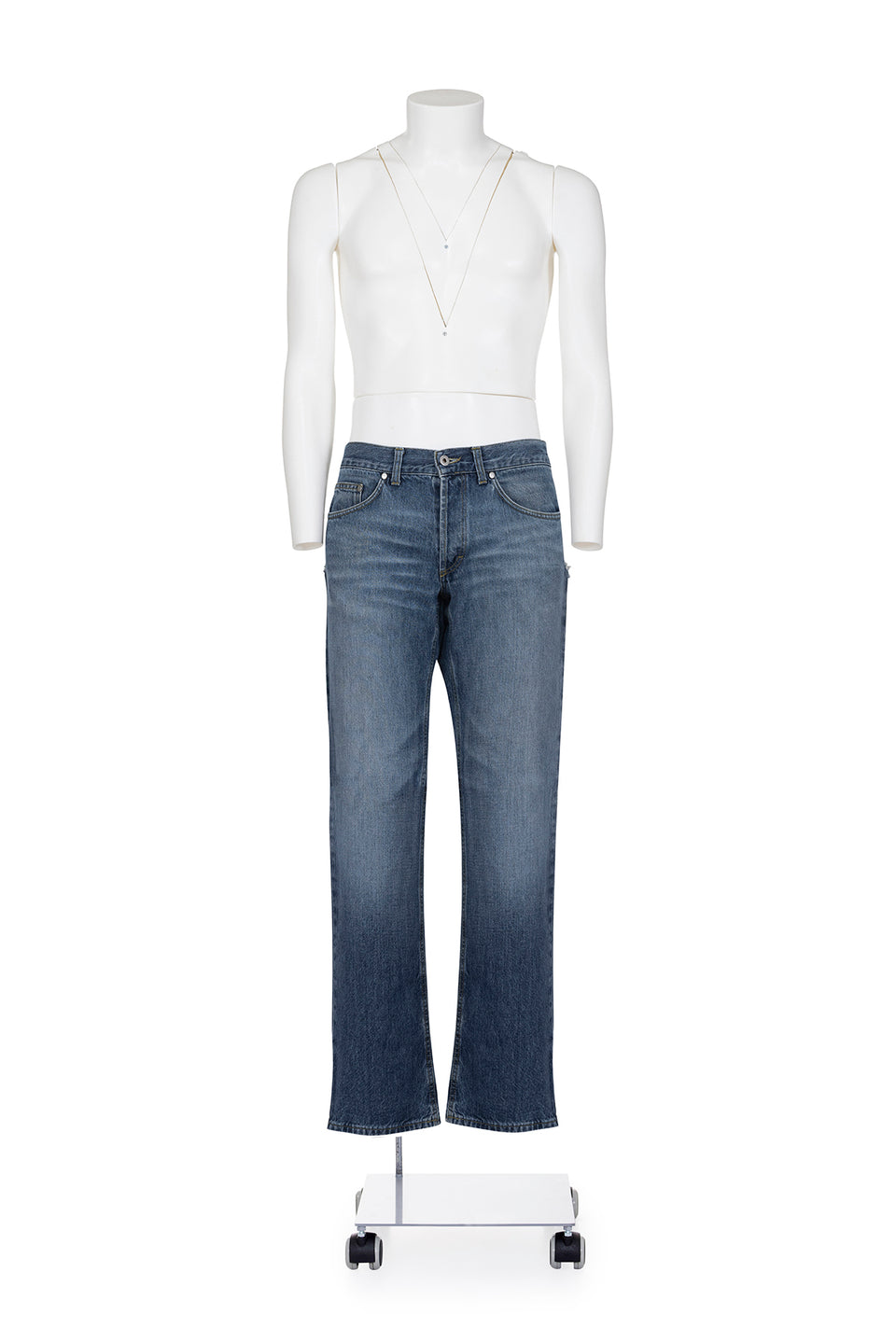 ALEXANDER MCQUEEN