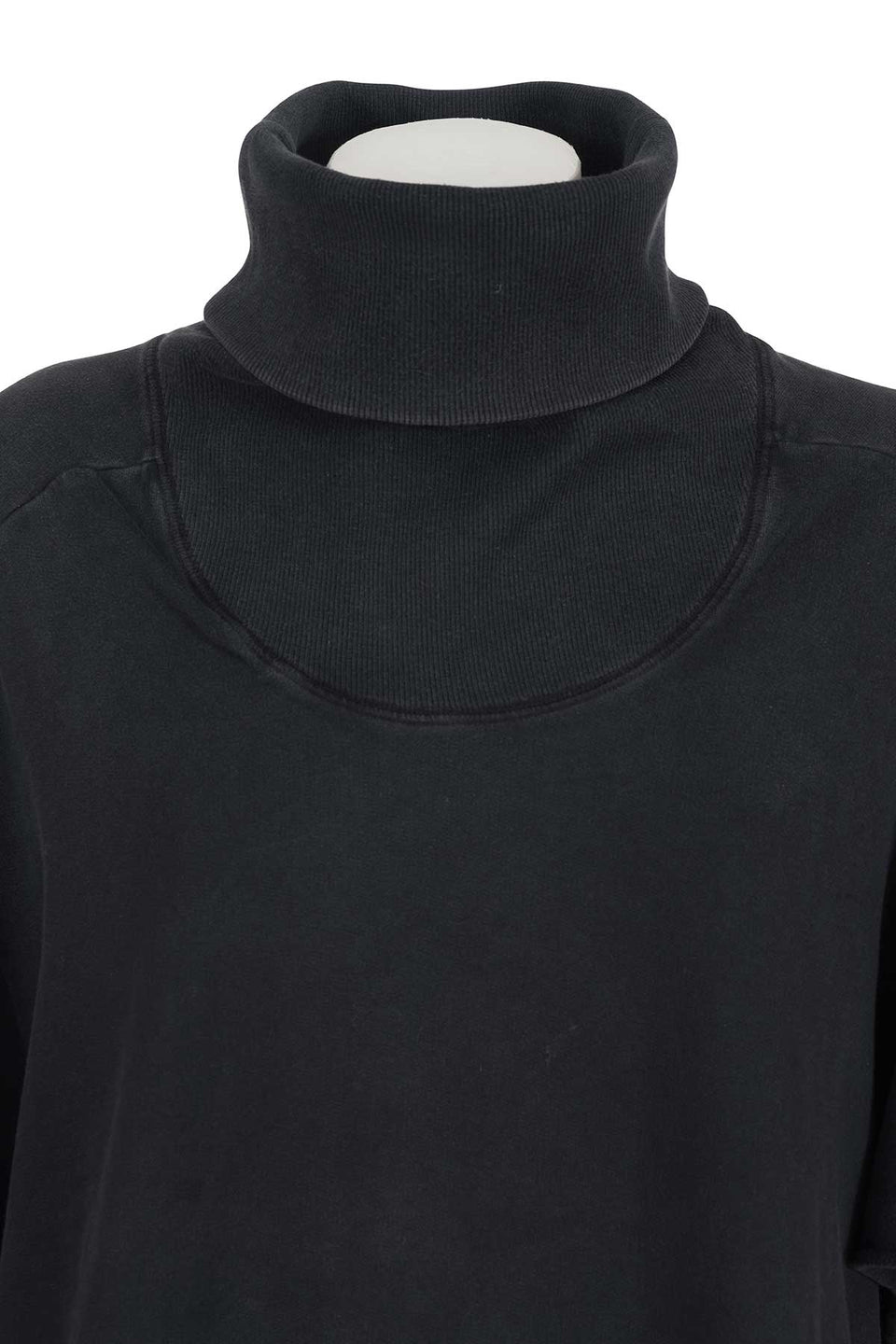 BALENCIAGA BY NICOLAS GHESQUIÈRE