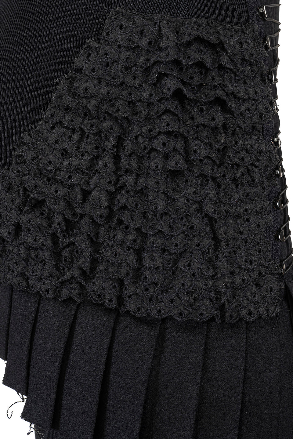 BALENCIAGA BY NICOLAS GHESQUIÈRE