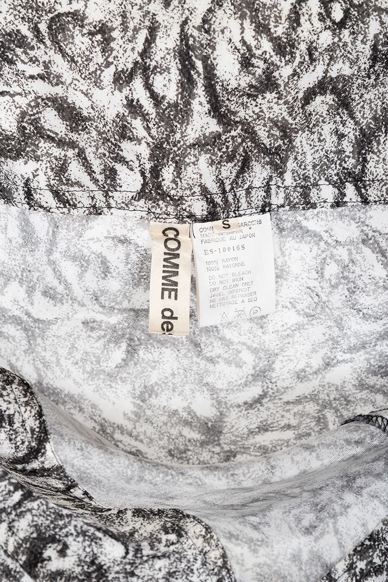 COMME DES GARÇONS
