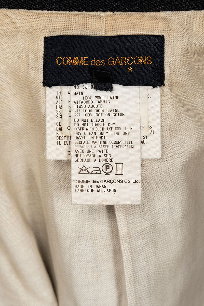 COMME DES GARÇONS