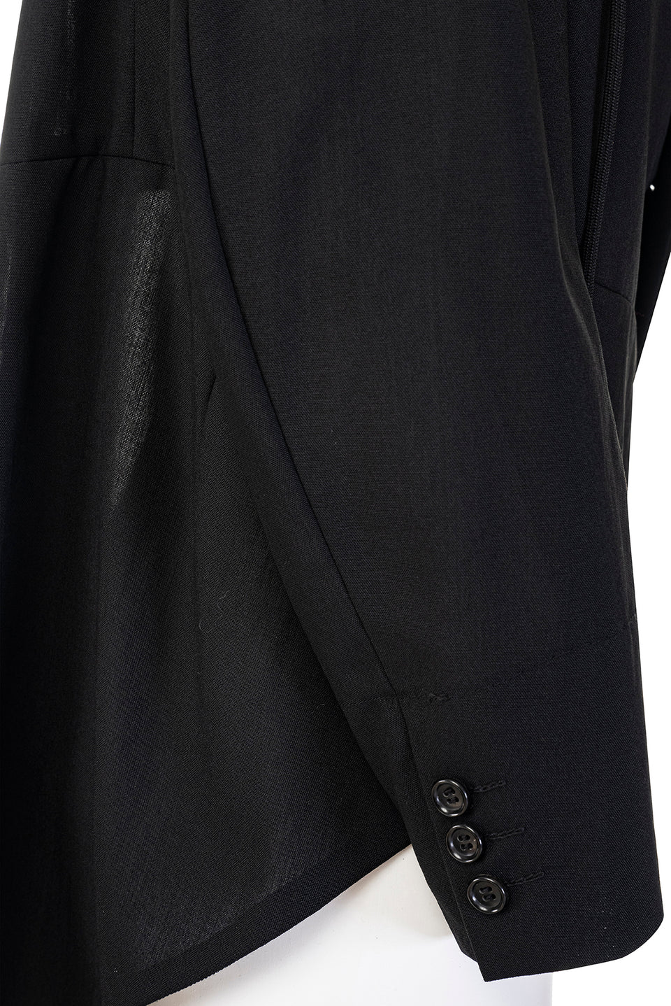 COMME DES GARÇONS