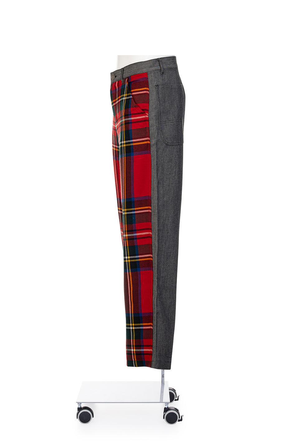 COMME DES GARÇONS
