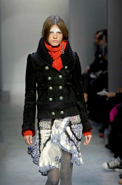 BALENCIAGA BY NICOLAS GHESQUIÈRE