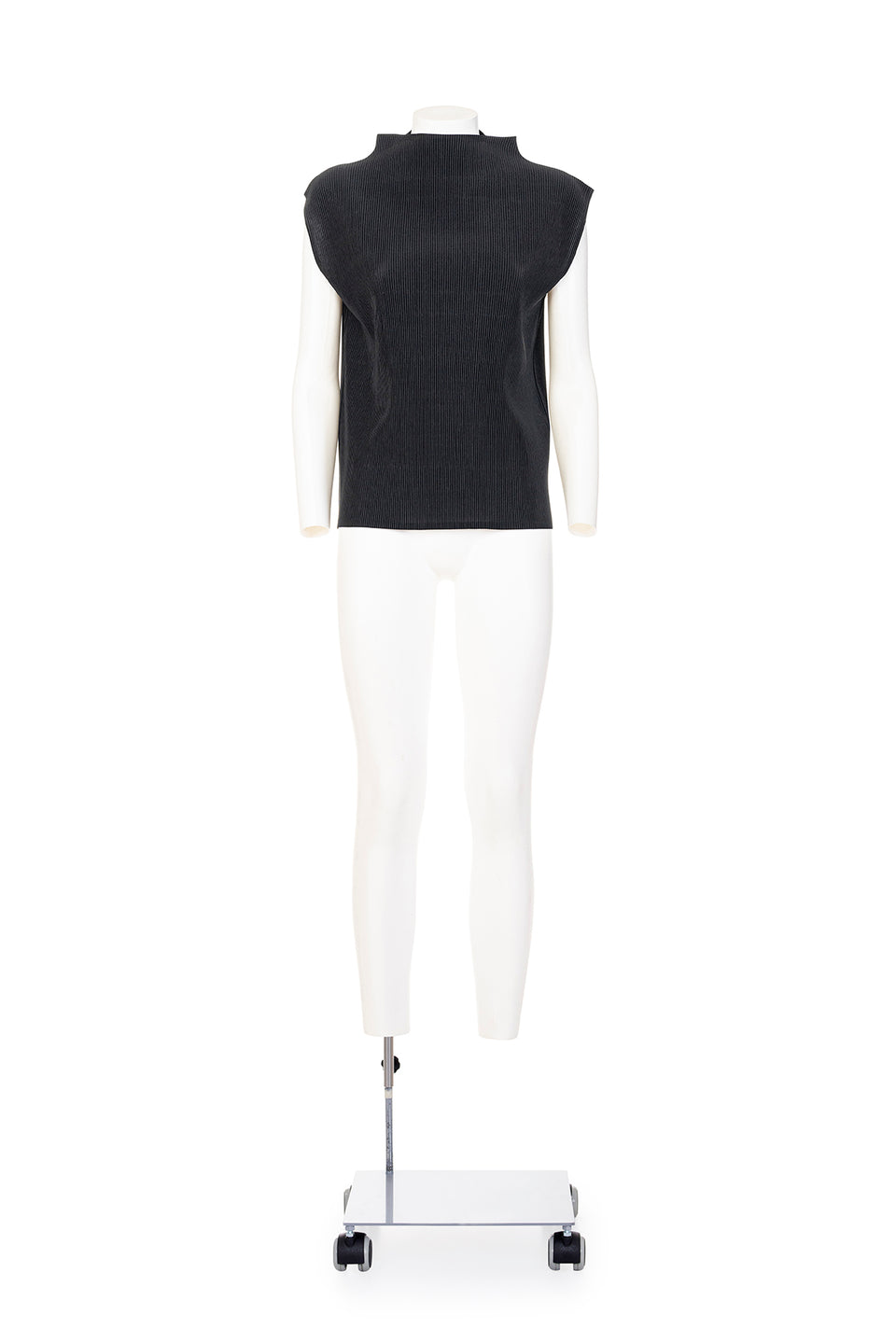 ISSEY MIYAKE