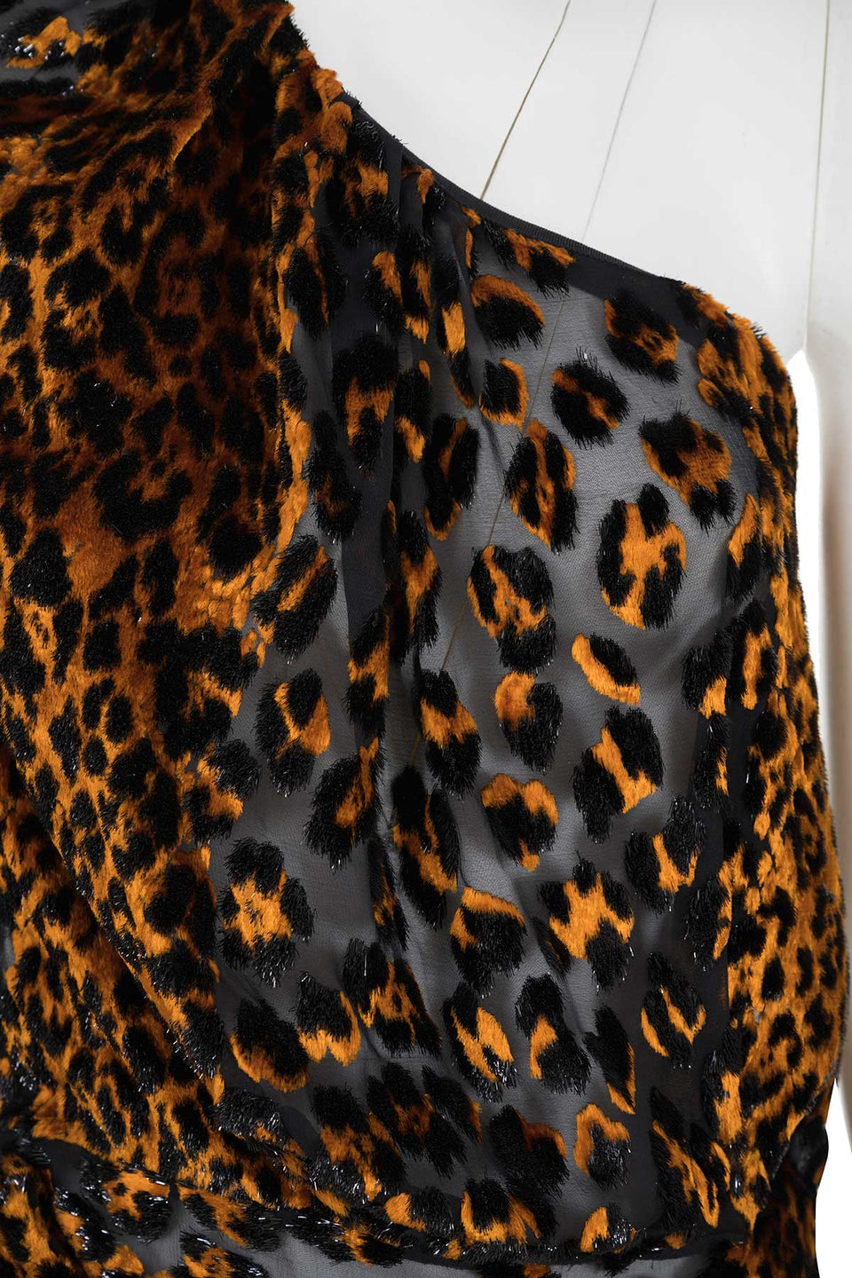 SAINT LAURENT BY ANTHONY VACCARELLO