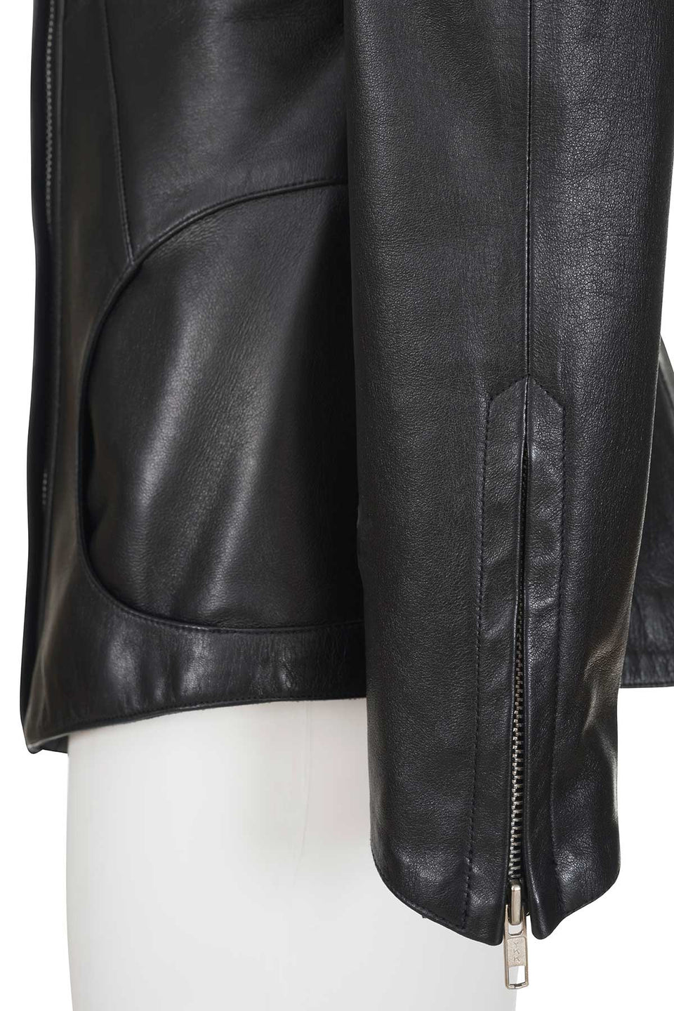 THIERRY MUGLER