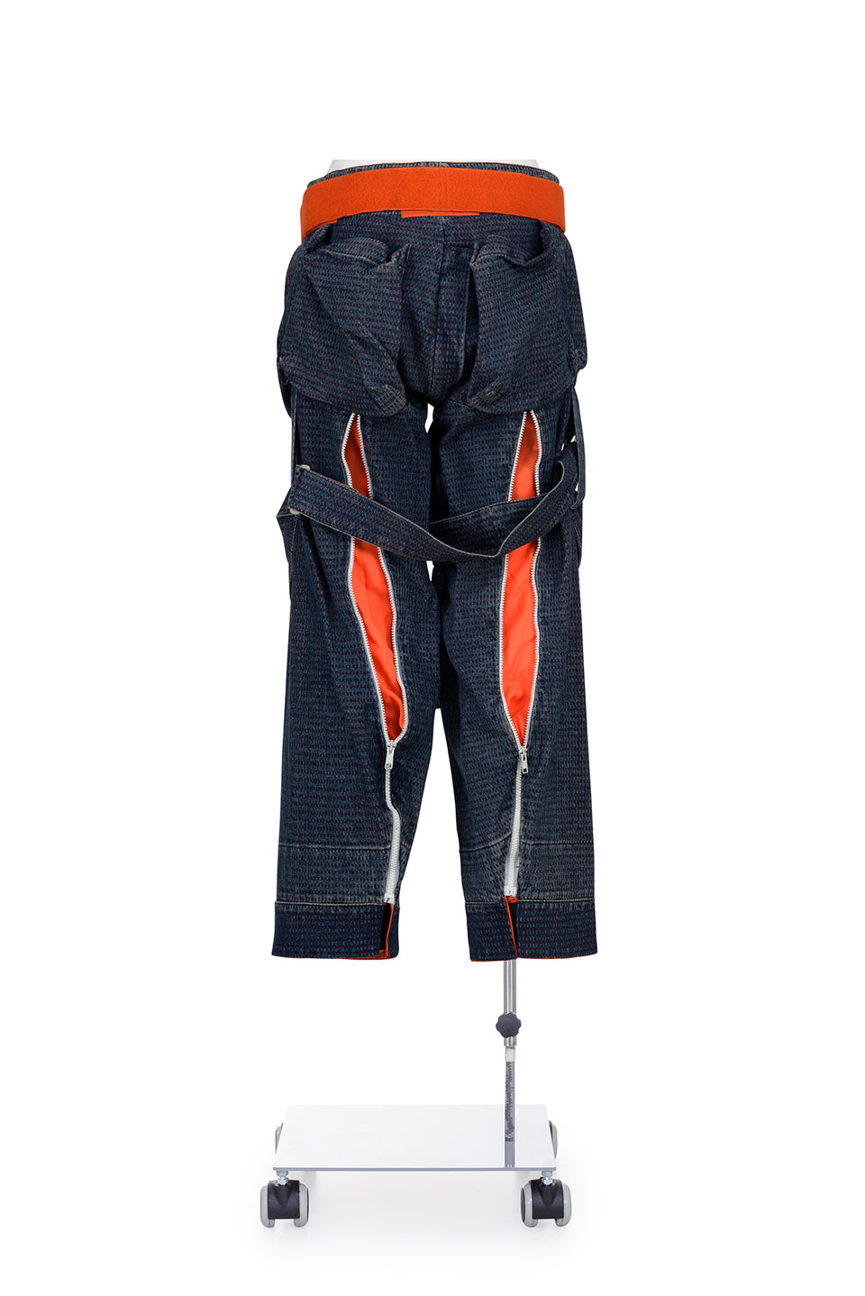 WORLDS END BY VIVIENNE WESTWOOD