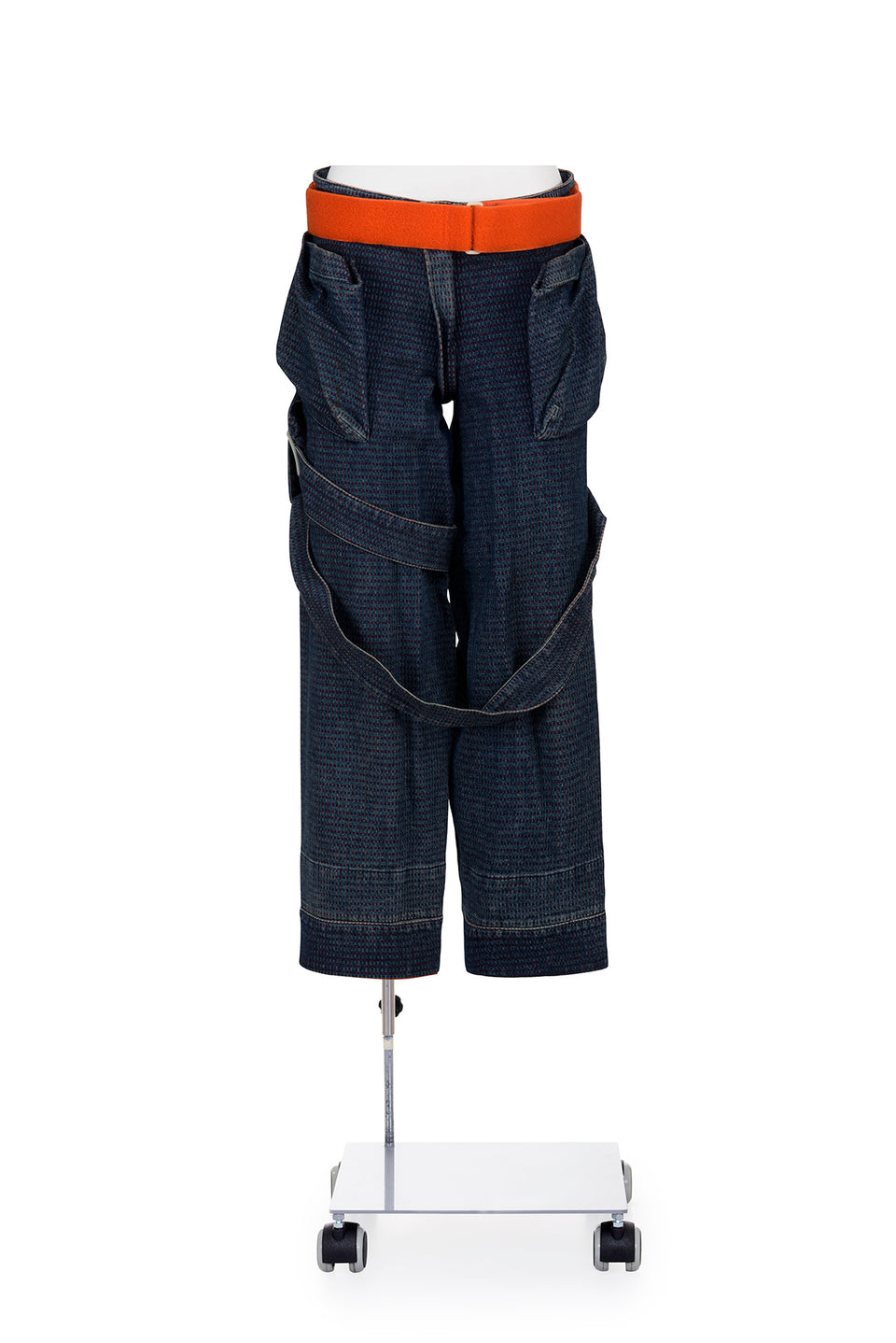 WORLDS END BY VIVIENNE WESTWOOD