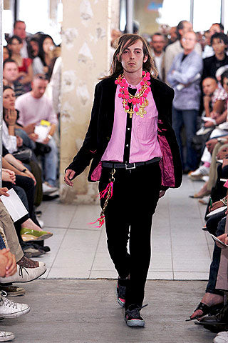 COMME DES GARÇONS