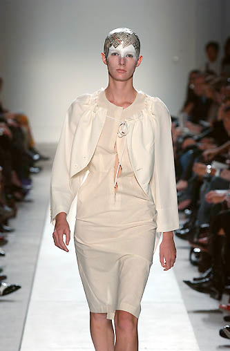 COMME DES GARÇONS