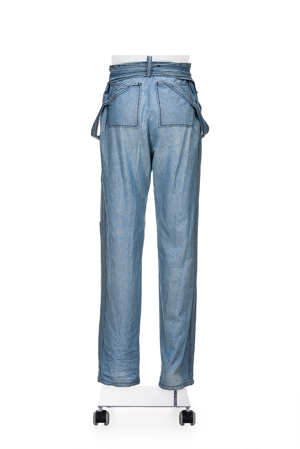 BALENCIAGA BY NICOLAS GHESQUIÈRE