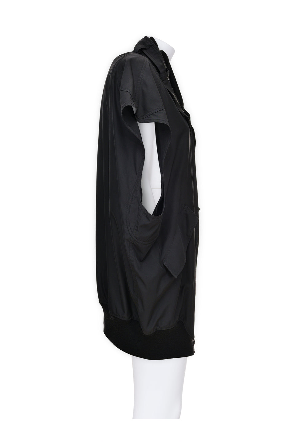BALENCIAGA BY NICOLAS GHESQUIÈRE