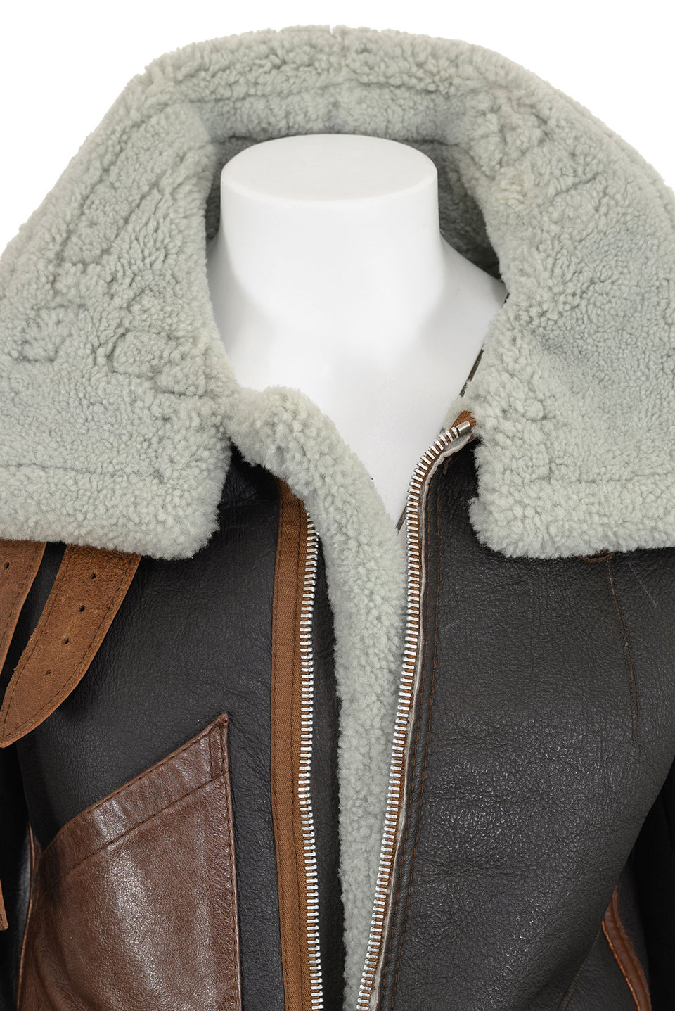 BALENCIAGA BY NICOLAS GHESQUIÈRE