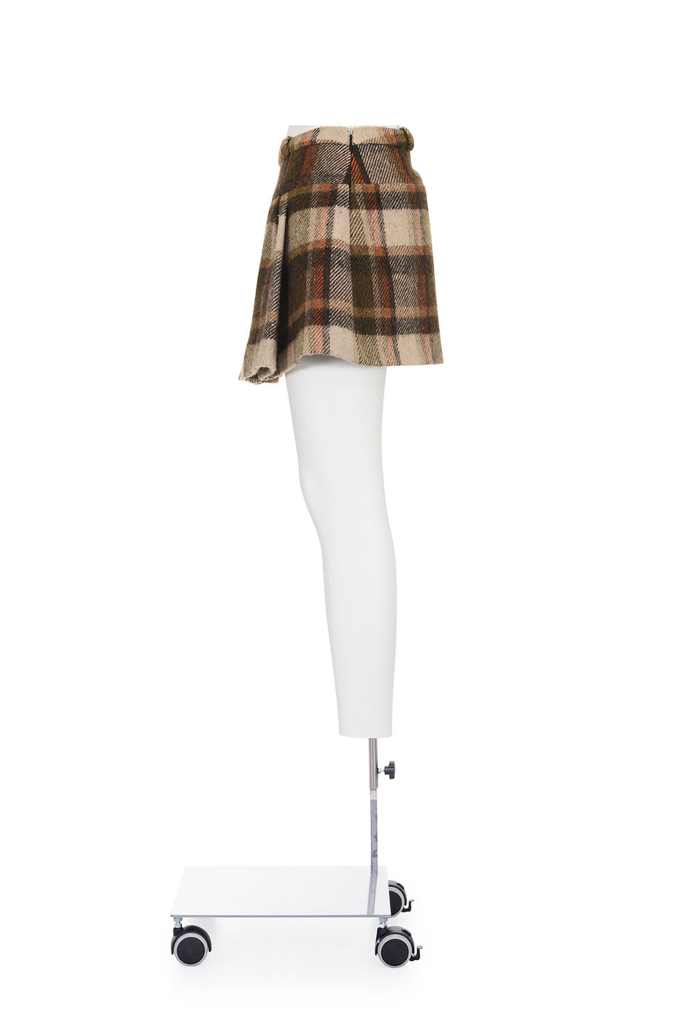 BALENCIAGA BY NICOLAS GHESQUIÈRE