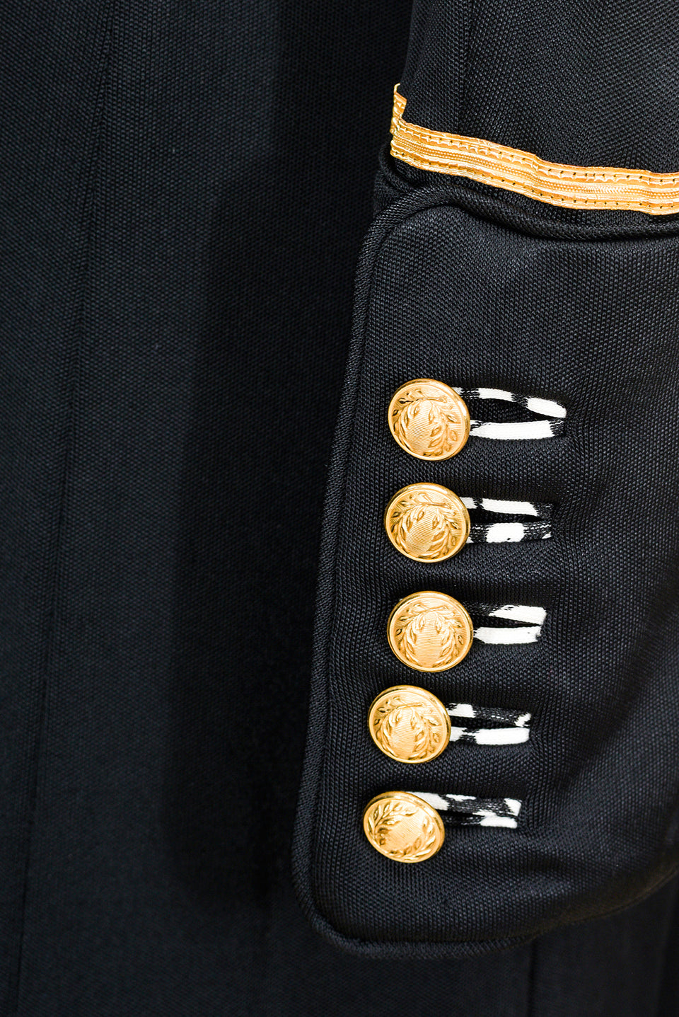 BALENCIAGA BY NICOLAS GHESQUIÈRE