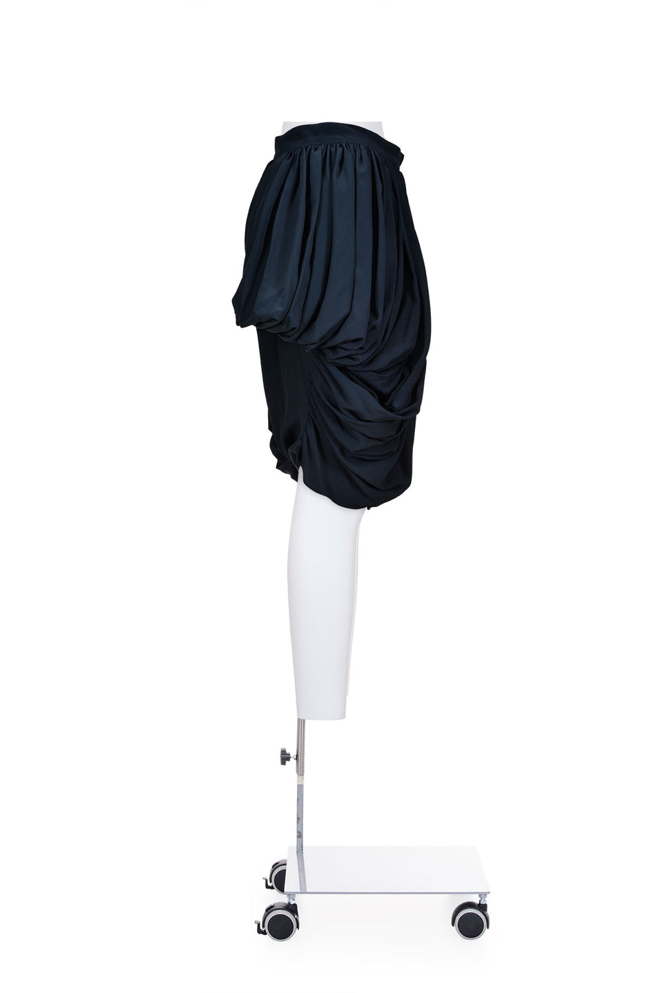 BALENCIAGA BY NICOLAS GHESQUIÈRE