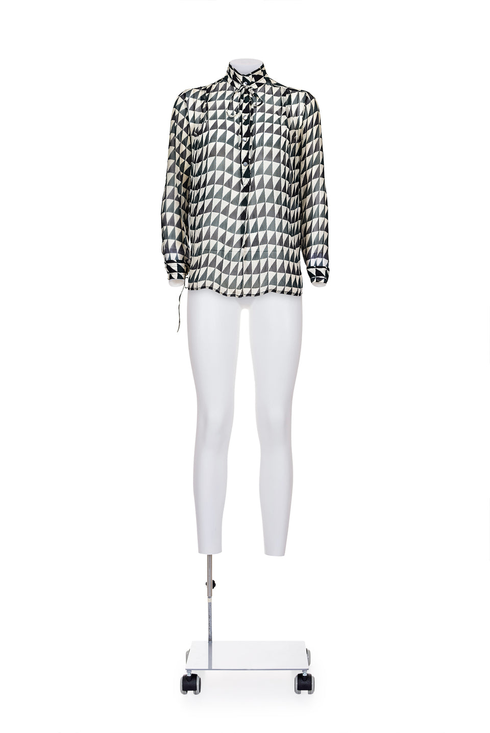 CALLAGHAN BY NICOLAS GHESQUIÈRE