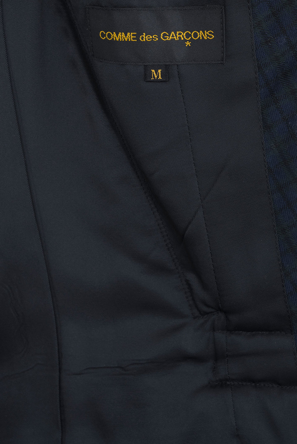 COMME DES GARÇONS