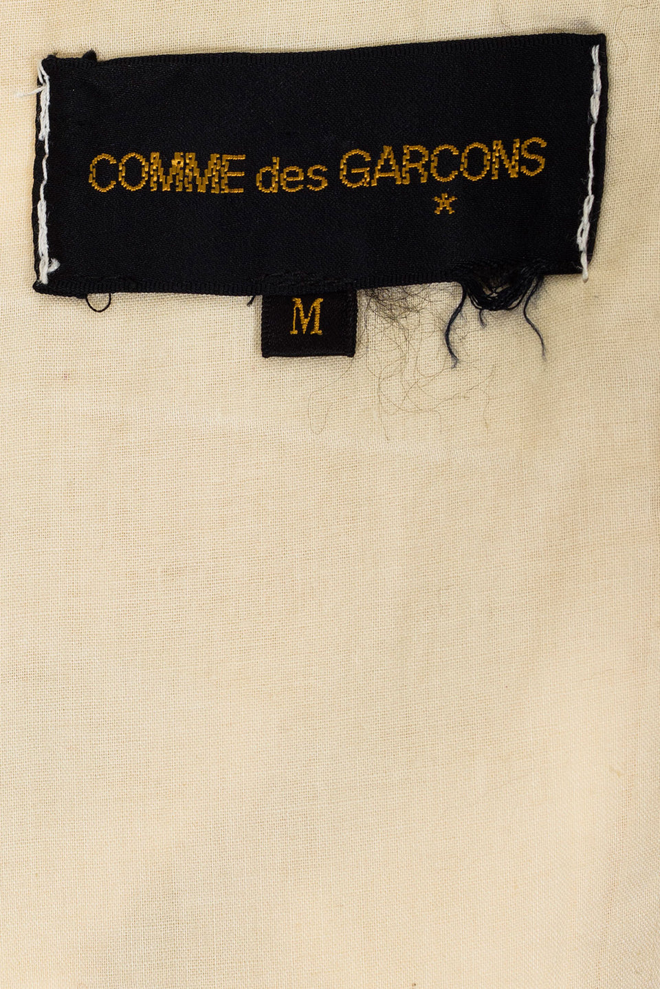 COMME DES GARÇONS