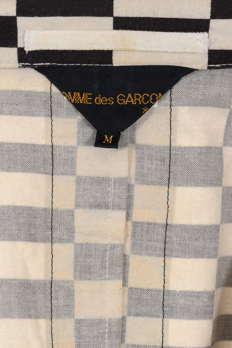 COMME DES GARÇONS