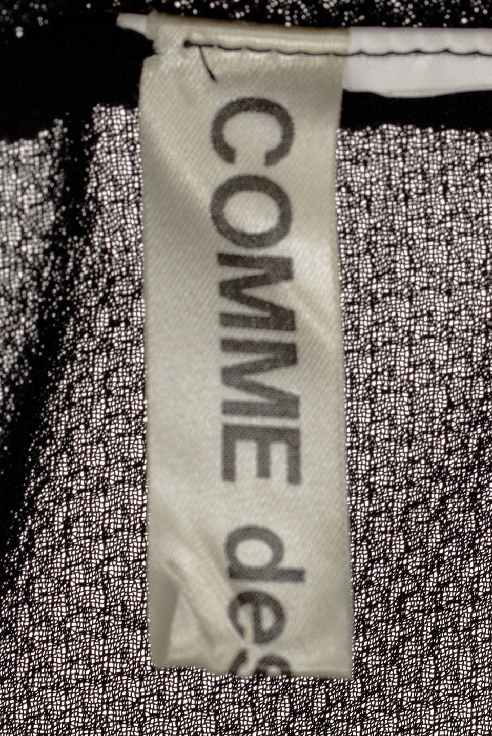 COMME DES GARÇONS