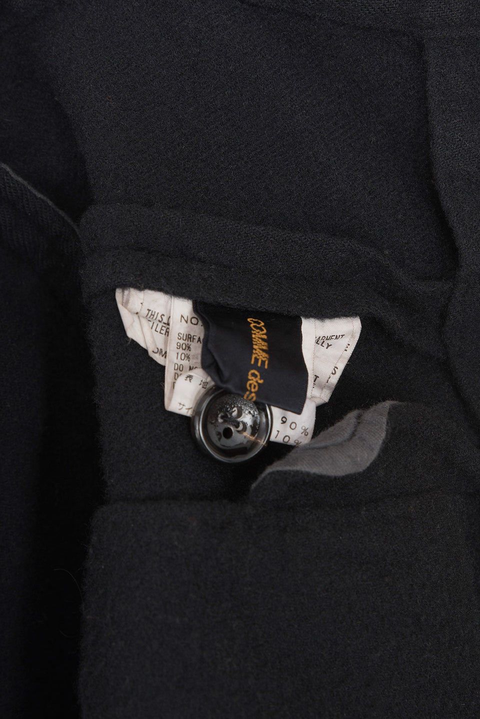 COMME DES GARÇONS
