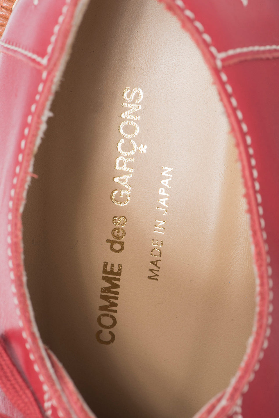 COMME DES GARÇONS