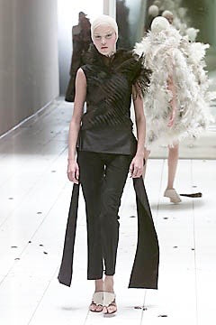 ALEXANDER MCQUEEN