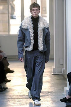 BALENCIAGA BY NICOLAS GHESQUIÈRE