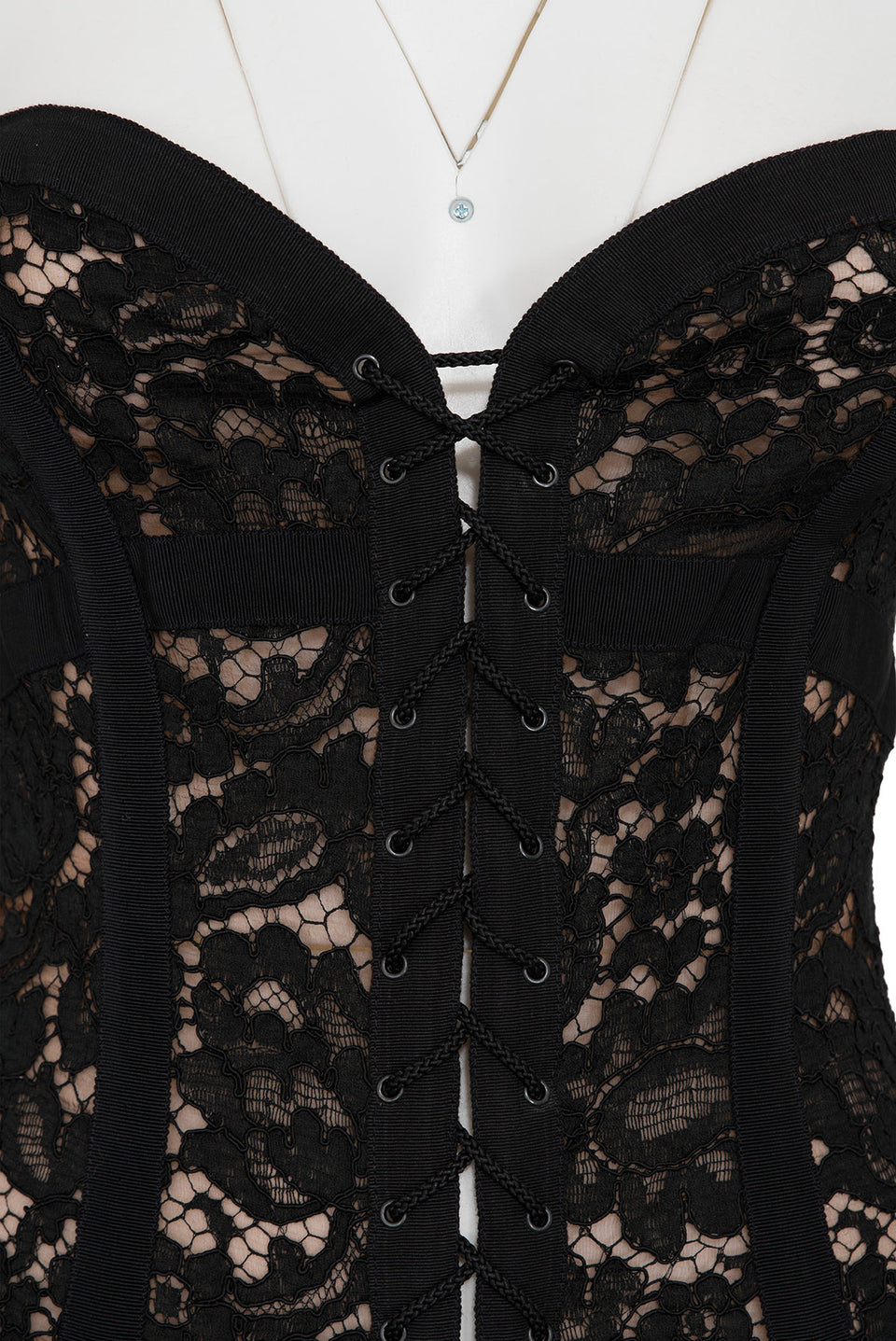 YVES SAINT LAURENT
