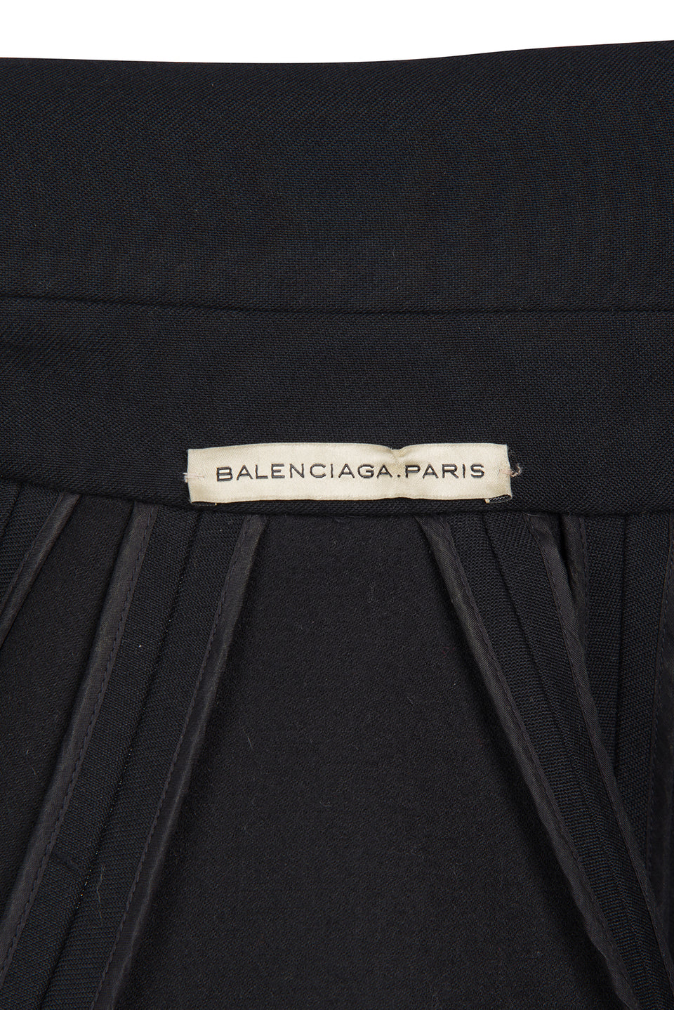 BALENCIAGA BY NICOLAS GHESQUIÈRE
