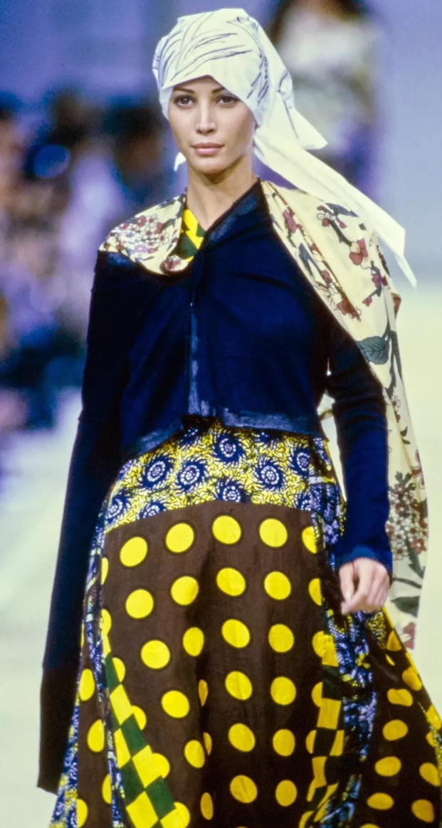 COMME DES GARÇONS