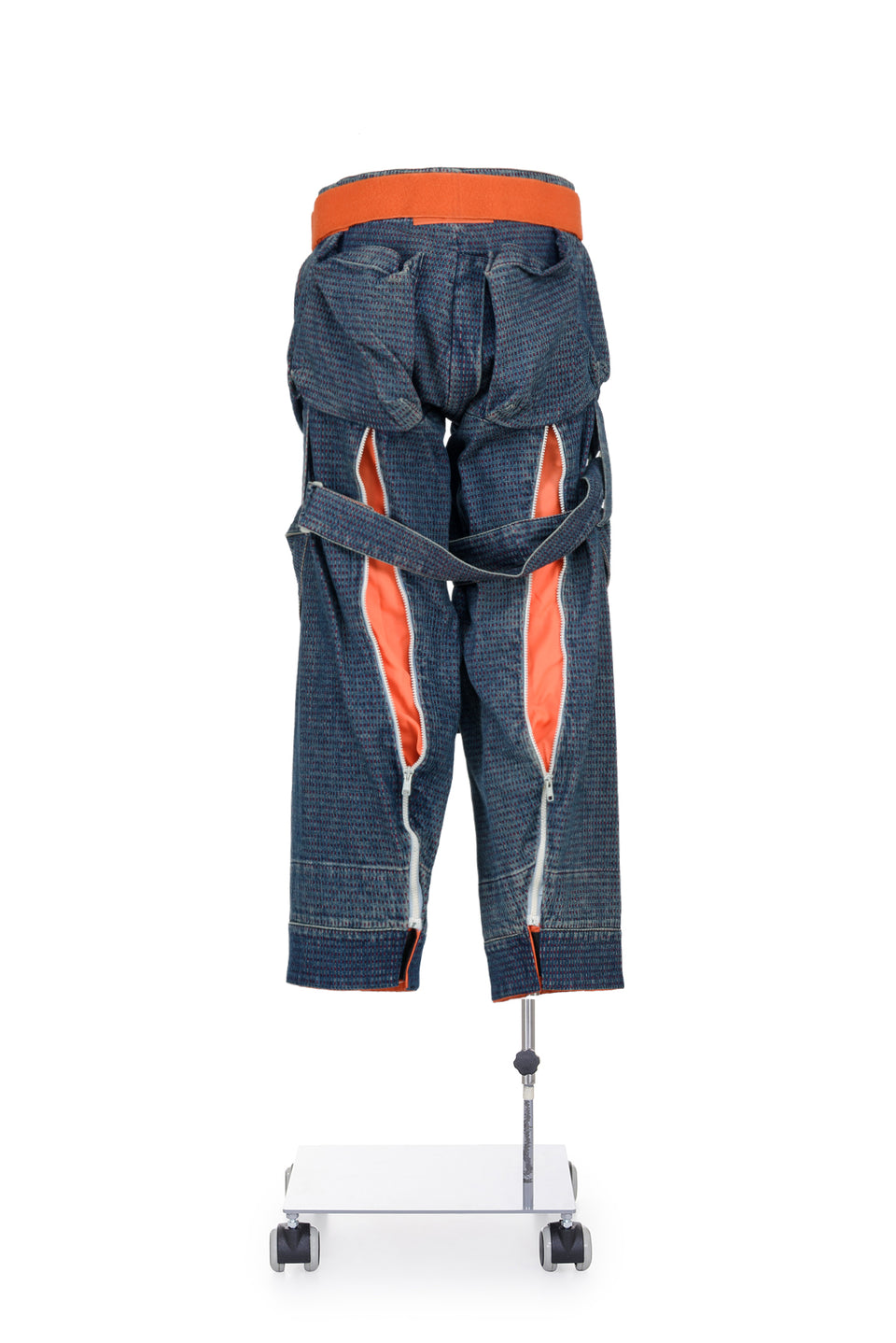 WORLDS END BY VIVIENNE WESTWOOD