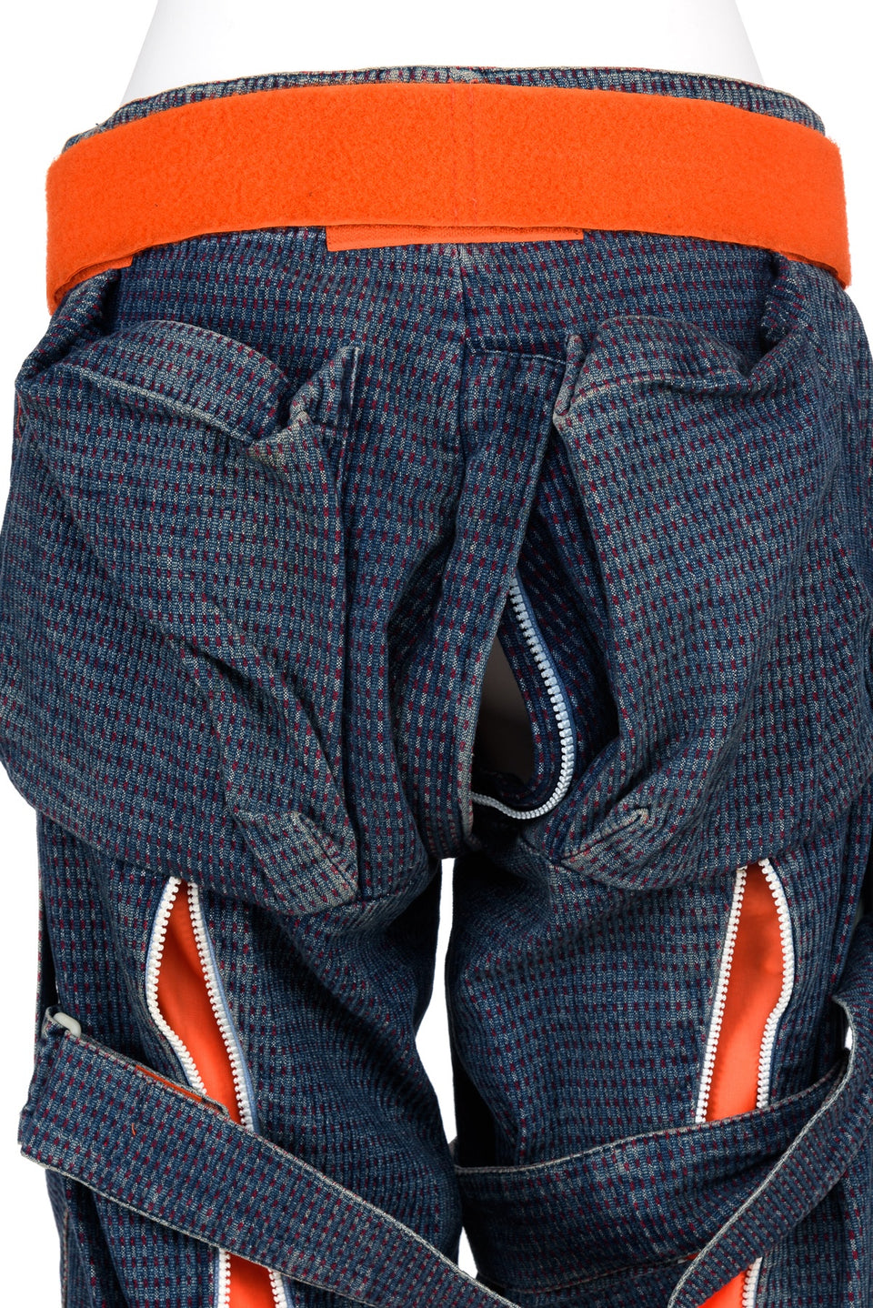 WORLDS END BY VIVIENNE WESTWOOD