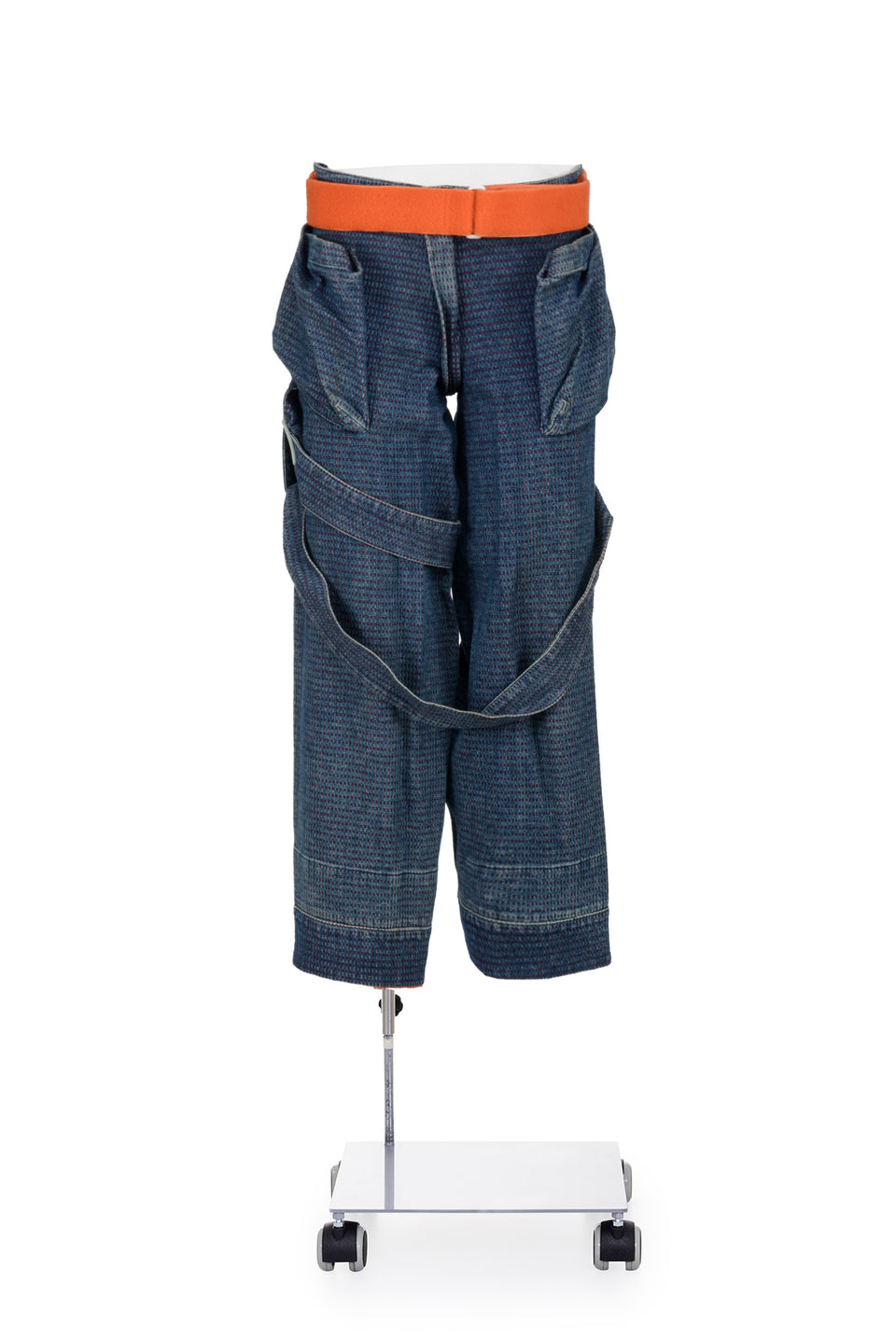 WORLDS END BY VIVIENNE WESTWOOD