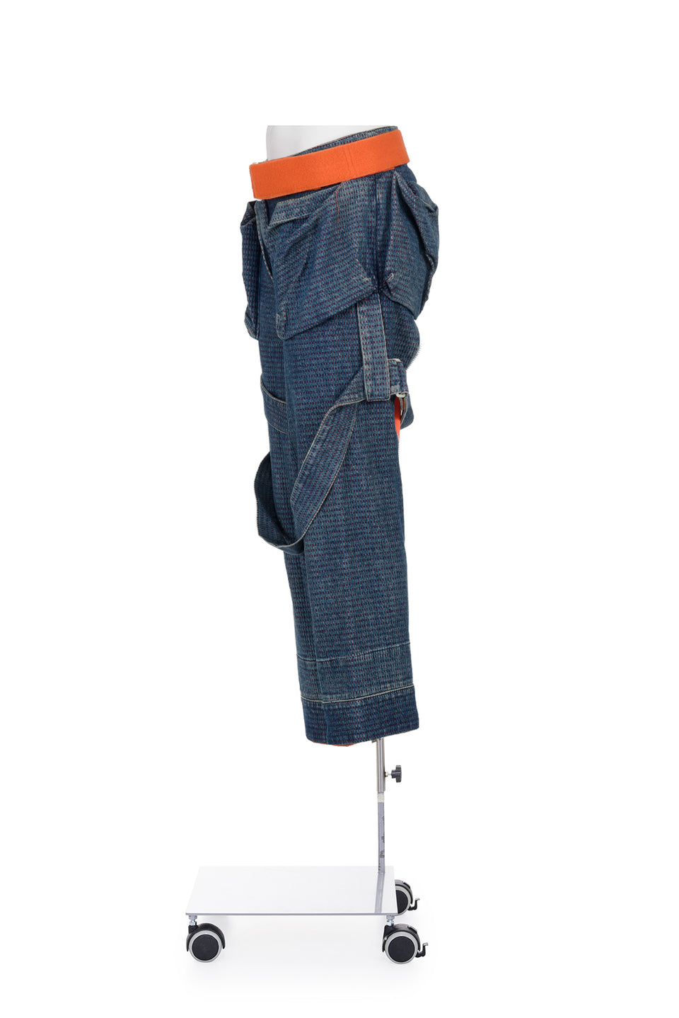 WORLDS END BY VIVIENNE WESTWOOD