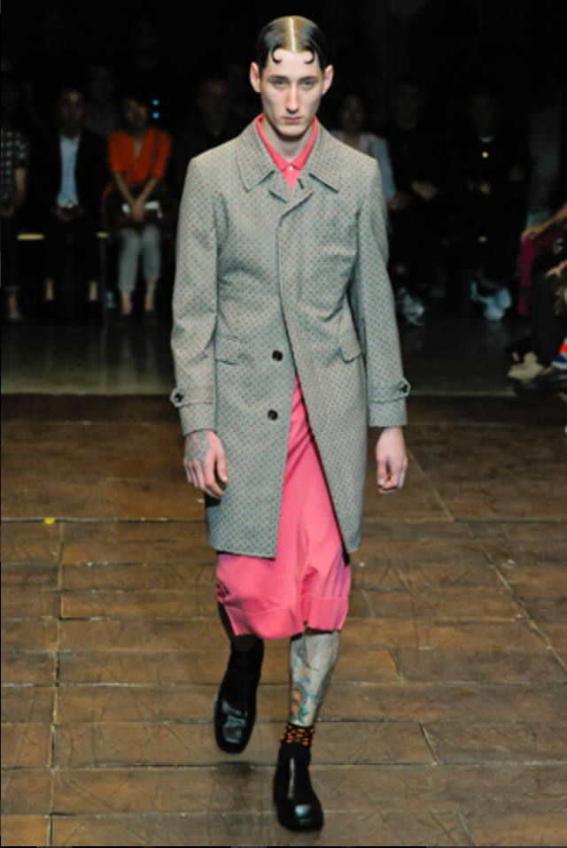 COMME DES GARÇONS